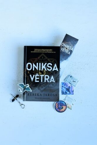 Rebeka Jarosa<br> <b> ONIKSA VĒTRA + FANU KOMPLEKTS</b>